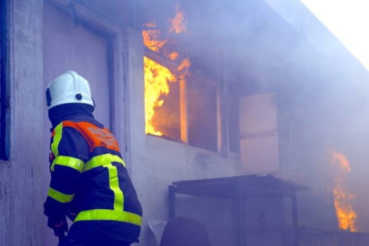 विरगञ्जमा रहेको सुशील वनस्पति उद्योगमा आगलागि