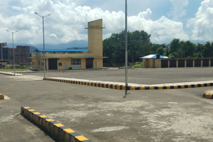 नगरपालिकाले बसपार्कको जिम्मा निजी कम्पनीलाई दिने भएपछि व्यवसायी पुगे अदालत