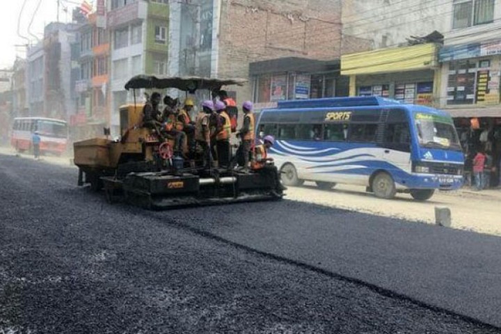 पाँच महिनामा २७७ किमी सडक कालोपत्र
