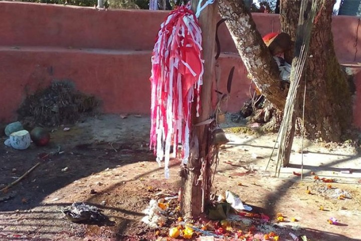 पर्यटकीय गन्तव्य ‘रोइनदेवी’ क्षेत्र निर्माणले गति लिएन