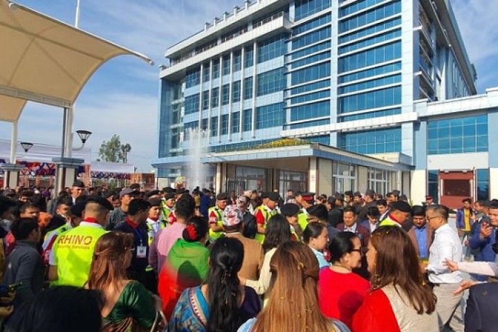 भाटभटेनीको १८ औं शाखा नेपालगञ्जमा