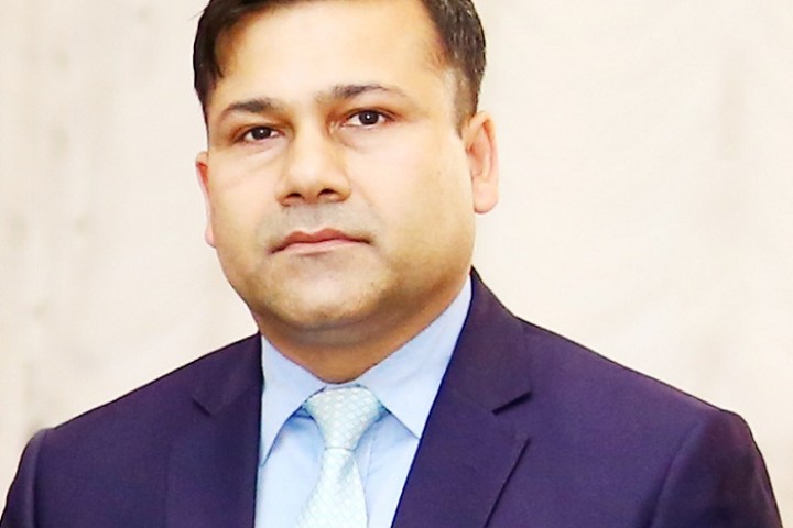 नेपाल लाइफको प्रवक्तामा सन्तोष प्रसाईं