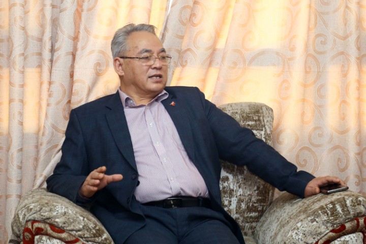 स्वास्थ्य सामग्रीहरु केही महङ्गो पर्न गएको कुरा साँचो हो  : गृहमन्त्री थापाको अन्तर्वार्ता