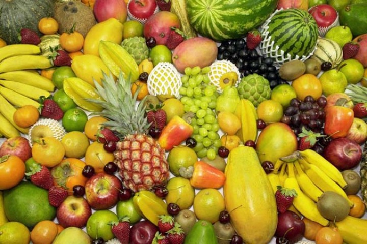 बजारभरी विदेशी फलफूलकै प्रभाव, हुदैन् बिक्री स्वदेशी उत्पादन