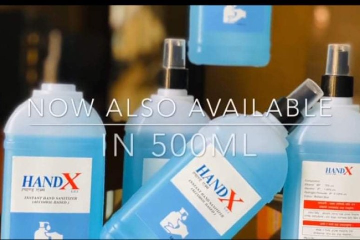 लोमसको ५०० एमएलको  ‘ह्यान्ड-एक्स’ स्यानिटाइजर बजारमा