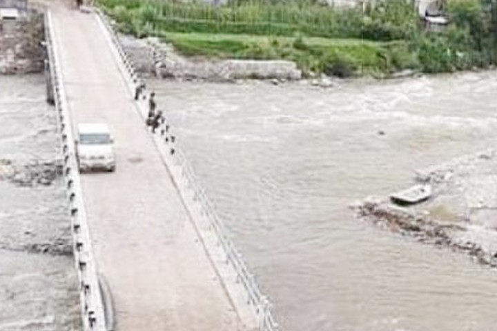 ६० मिटर लामो पुल बनाउन ९ वर्ष