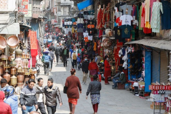 चाडपर्वको सिजनमा पनि व्यापार शून्य, व्यापारी भन्छन्-इतिहासमै यस्तो मन्दी भोगेका थिएनौं