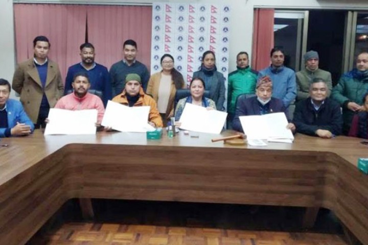 होटल संघ र ट्रेड युनियनबीच १० बुँदे सहमति, श्रमिकले मासिक ५ हजार पाउने