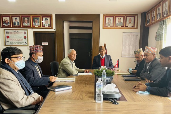  बीमा क्षेत्रका समस्या समाधानका लागि खरोरुपमा उत्रन अर्थमन्त्री पौडेलको निर्देशन