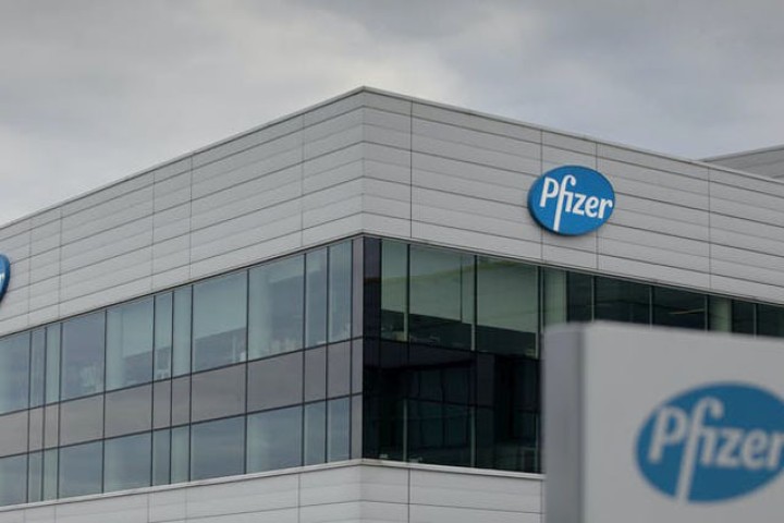 फाइजरले सन् २०२१ भित्र १४ अर्ब डलरको कोरोनाको खोप बेच्ने
