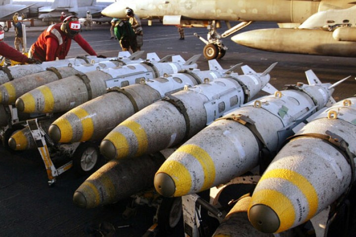 युद्धमा व्यापार गर्दै अमेरिका, इजरायललाई ८६ अर्बको अत्याधुनिक हतियार बेच्दै