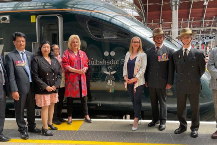 बेलायतमा भूतपूर्व गोर्खा सैनिक तुलबहादुर पुनको नाममा रेल सञ्चालन