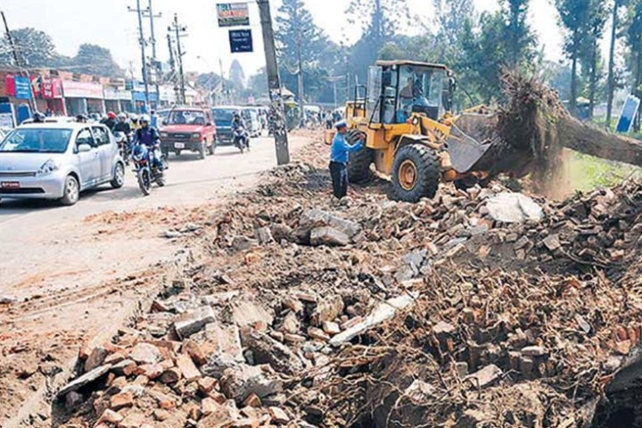 एउटा घरले इमाडोल-लामाटार सडक विस्तारमा ढिलाइ, अब ६० मिटर मात्र बनाउन बाँकी
