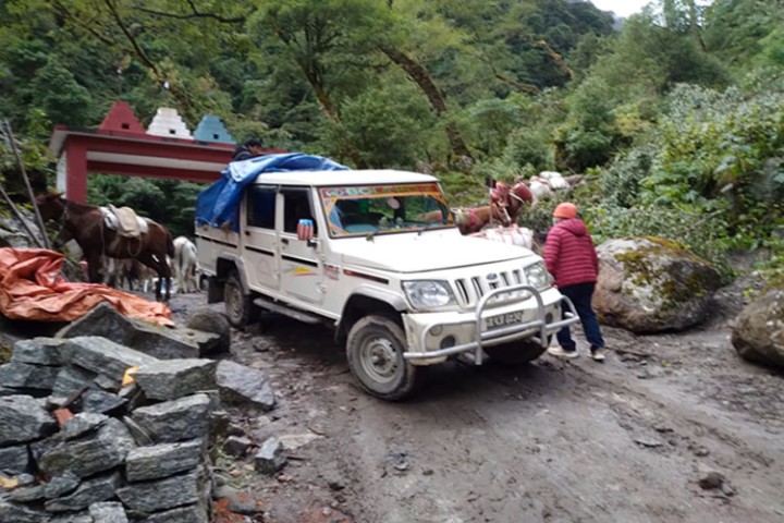 ३ महिनापछि बल्ल खुल्यो मनाङ पुग्ने सडक