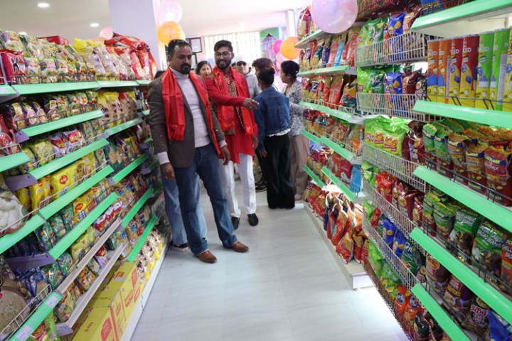 सूर्यविनायकमा सञ्चालनमा आयो ‘कृष्ण कन्हैया डिपार्टमेन्ट स्टोर’