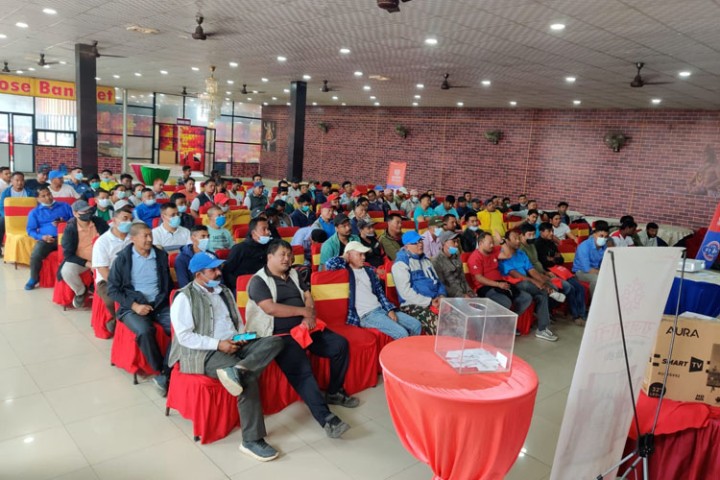 यूनाइटेड सिमेन्ट्सले दियो ठेकेदार र मिस्त्रीलाई प्रशिक्षण