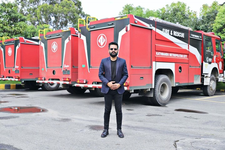 काठमाडौं महानगरले ल्यायो ३ वटा अत्याधुनिक दमकल