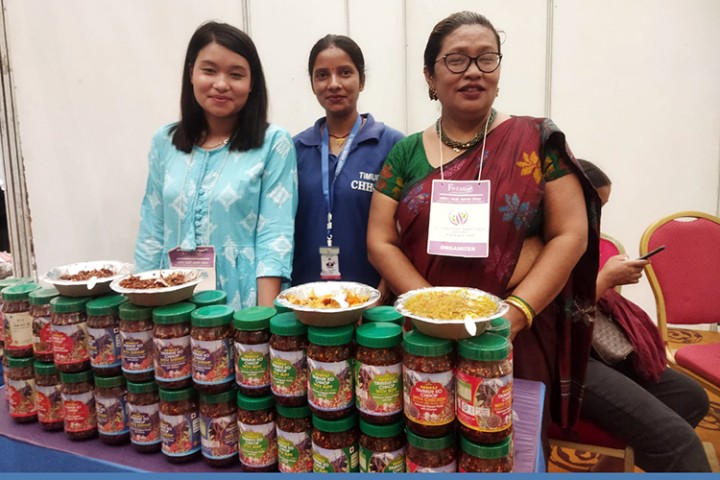 ब्राण्ड बन्दै 'टिमुरको छोप', २ हजारबाट सुरू गरेको व्यवसायले २ करोड आम्दानी