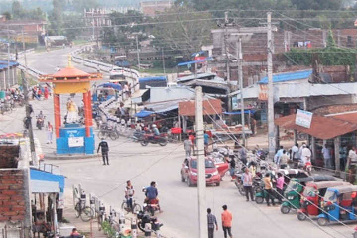 हुलाकी सडकले बदलेको कथा : हरेक किलोमिटरमा चोक, जग्गाको भाउ छोइनसक्नु