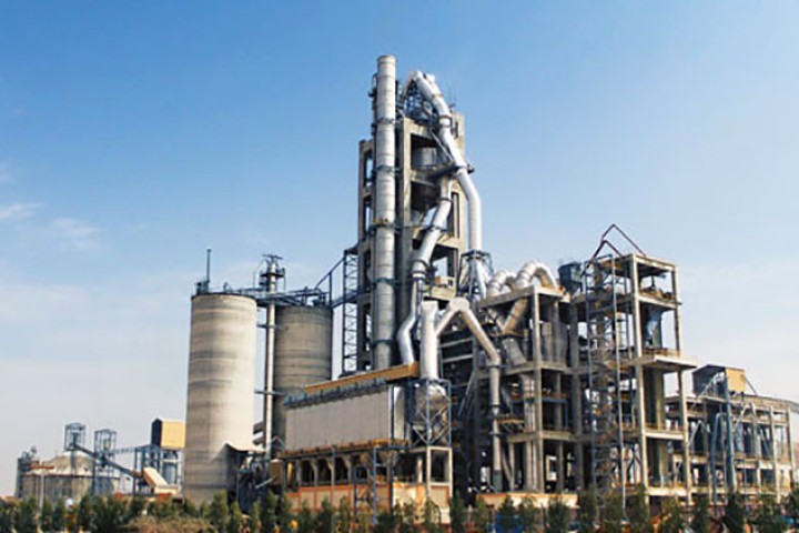 विश्वकै तेस्रो धनी उद्योगपतिका दुई ठूला सिमेन्ट उद्योग बन्द, हजारौंको रोजगारी गुम्यो