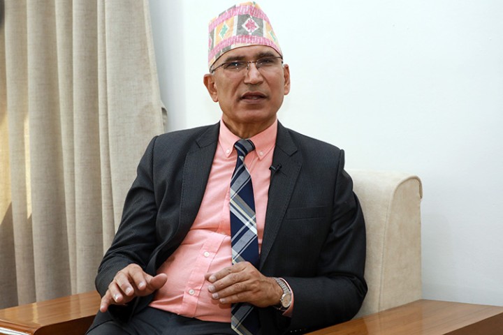 प्रतिबन्धका बाबजूद अवैध सामान भित्रिए, राजस्व प्रशासन माथि प्रश्न गर्ने ठाउँ छ : अर्थमन्त्रीको अन्तर्वार्ता