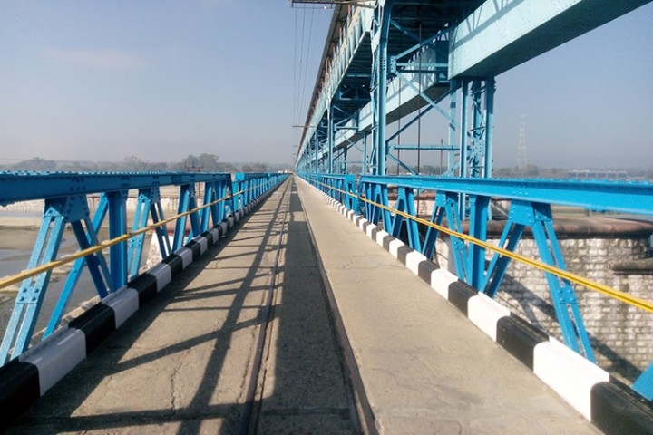 बनबासा पुलमा निर्बाध सवारी संचालनमा भारतीय रोक, गड्डाचौकी नाकाको राजस्वमा असर