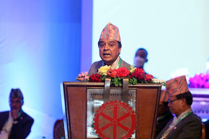 नेपालमा लगानी गर्न यूएईका लगानीकर्तालाई अध्यक्ष ढकालको आग्रह