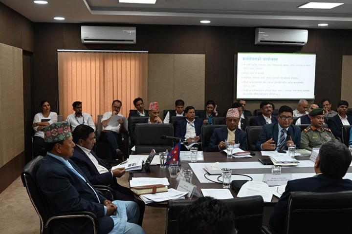 विपद् जोखिम घटाउन गृहमन्त्रीको अग्रसरता, यी हुन् धेरै जोखिममा रहेका जिल्ला