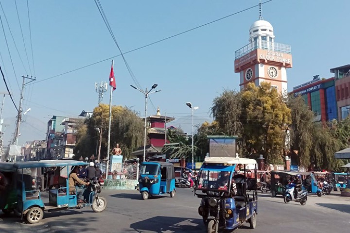 मुख्य राजमार्ग क्षेत्रमा तीन पाङ्ग्रे ई-रिक्सा चलाउन रोक
