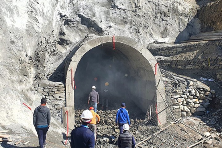 गैरआवासीय नेपालीको लगानीको दरबाङ-म्याग्दीखोला जलविद्युत्को निर्माण रोकियो