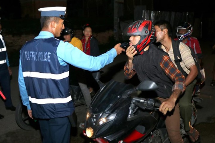 ६ महिनामा ३९ हजार चालक कारबाहीमा, ४ करोड जरिवाना