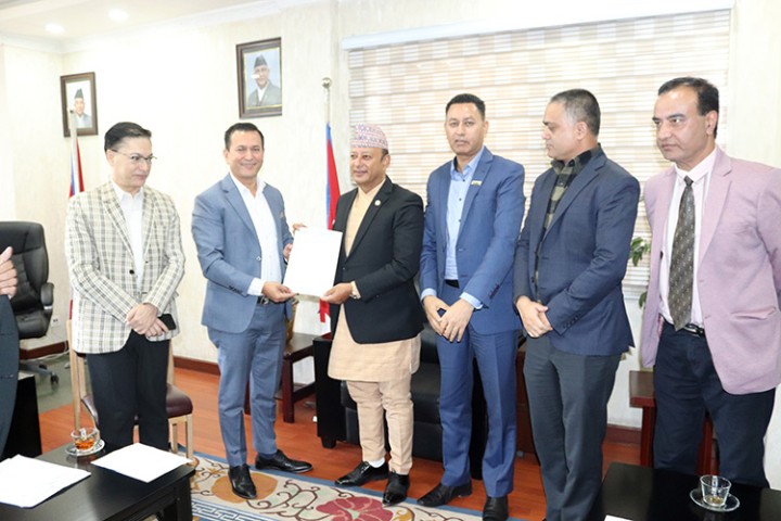 निजी क्षेत्रको ऊर्जा विकासमा सहजीकरण गर्न इप्पानको माग