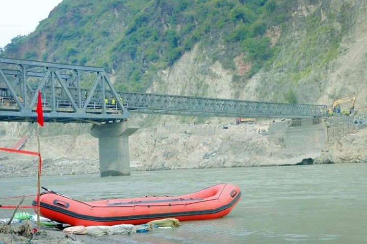 खुर्कोटमा संचालनमा आयो बेलिब्रिज, २४ दिनपछि आवगमन सुरू