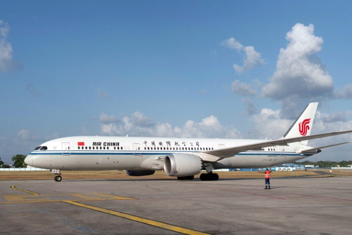 भैरहवा विमानस्थलमा पहिलो पटक चिनियाँ जहाज अवतरण