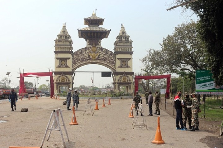 पर्सा भन्सारमा सशस्त्र प्रहरीले बढायो सक्रियता, २१ करोड बराबरको सामान बरामद