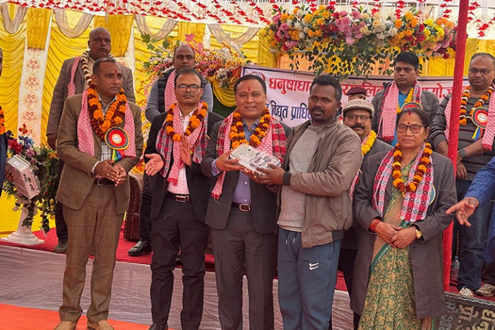 धनुषाधाम विद्युत चोरीमुक्त नगरपालिका घोषणा