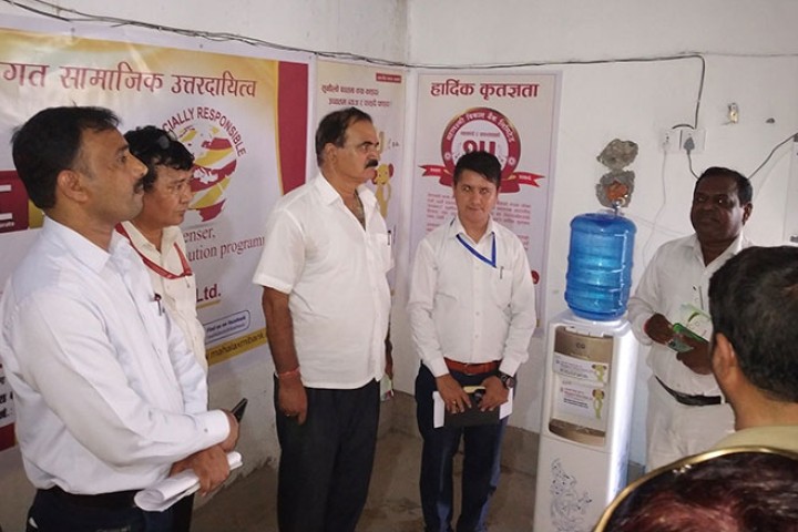 महालक्ष्मी विकास बैंकले गर्यो अस्पताललाई सहयोग