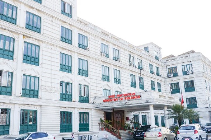 निजी आवास पुनर्निर्माण गर्न ३ अर्ब निकासा