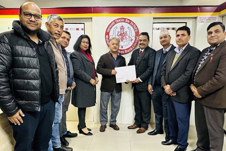 महालक्ष्मी विकास बैंकको सीईओमा दिपेश लम्साल नियुक्त