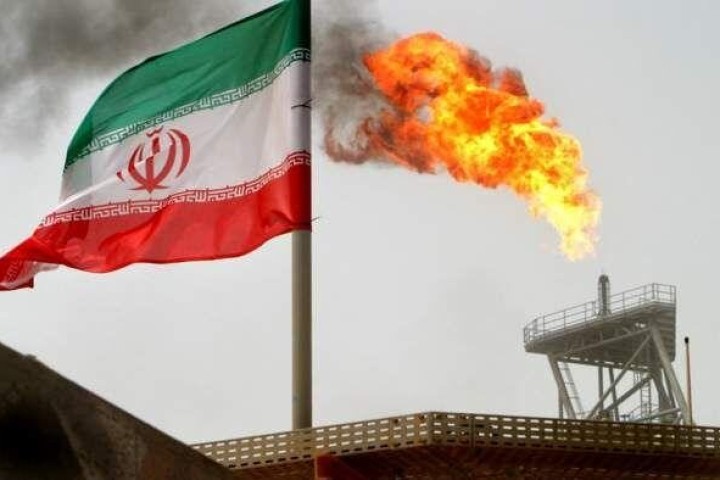 इजरायलद्धारा इरान माथि आक्रमण, सुन र तेलको भाउ बढ्यो